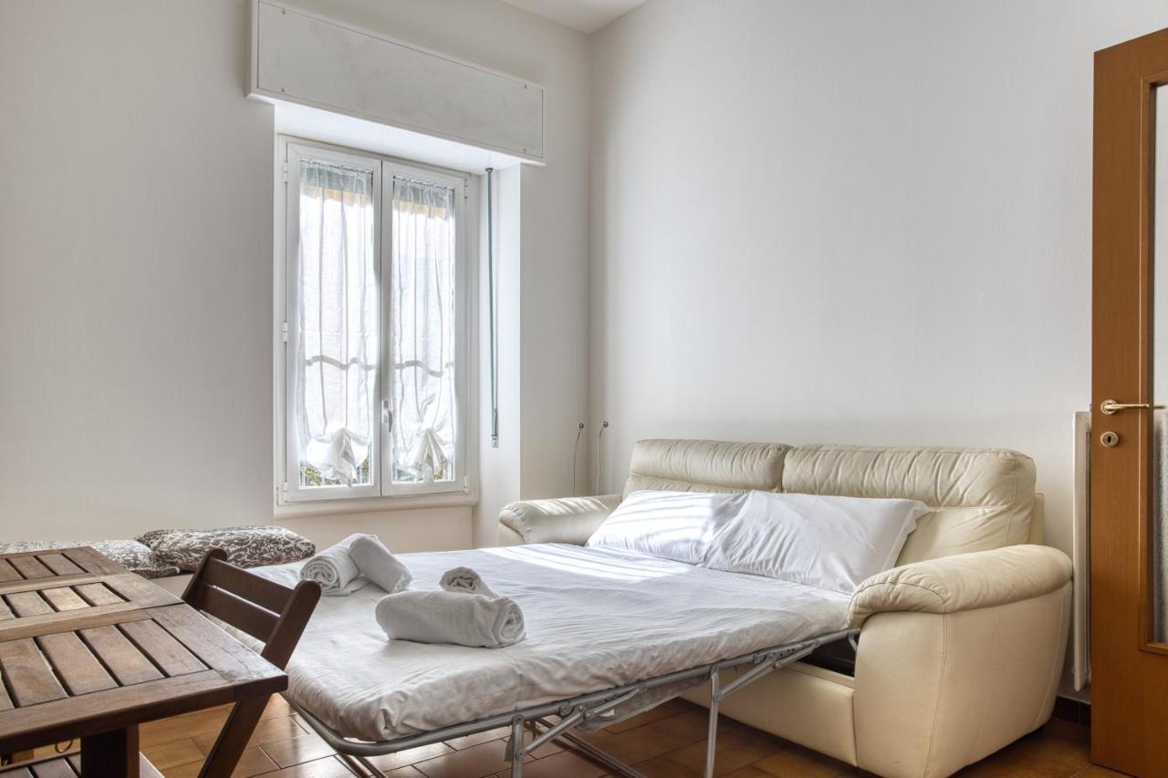 ミラノJoivy Adorable 1 Bed Flat Near Centreアパートメント エクステリア 写真